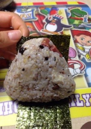 カルパスおにぎり-レシピのメイン写真