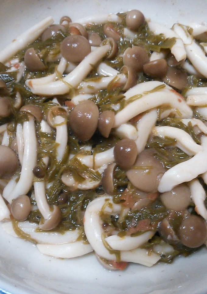 しめじとメカブの和え物-レシピのメイン写真