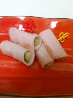 お弁当の隙間埋めにきゅうりのハム巻-レシピのメイン写真