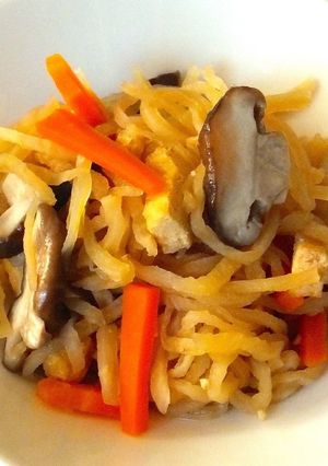 せん切り大根と油揚げのしょうゆ麹煮-レシピのメイン写真