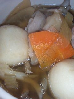 麺つゆでほくほく芋煮汁(о´∀`о)-レシピのメイン写真