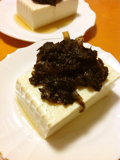 海苔の佃煮乗せ、冷奴-レシピのメイン写真