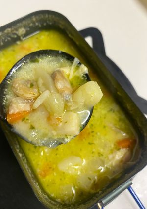 キャンプ飯！シーフードクラムチャウダー！-レシピのメイン写真