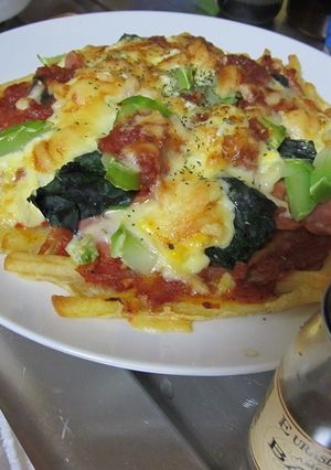 フライドポテト生地の創作ピザ-レシピのメイン写真