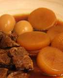 大根と牛肉の煮物：なんでも八方美人で