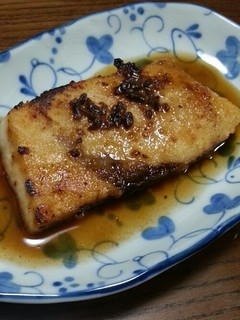かじきのムニエル アンチョビバターソース-レシピのメイン写真
