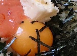 《簡単！パスタソースで明太釜玉うどん》-レシピのメイン写真