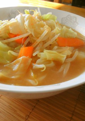 キャベツともやしの味噌ラーメン-レシピのメイン写真