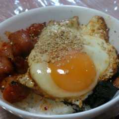 รูปของ 簡単　キムチ丼(・∀・)