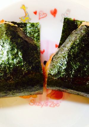天かすとキムチとごま油で激ウマおにぎり！-レシピのメイン写真