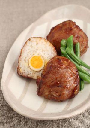 うずらの卵入り♪肉巻きおにぎり-レシピのメイン写真