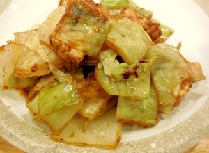 レンジで簡単～ 厚揚げとキャベツで回鍋肉-レシピのメイン写真