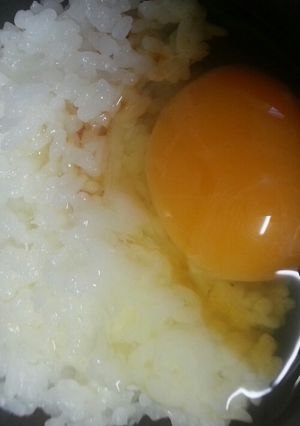 息子が作る朝の定番！玉子かけご飯♪-レシピのメイン写真