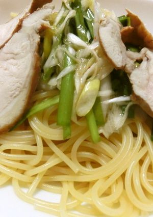 ネギニラピリ辛パスタ/和風中華？-レシピのメイン写真