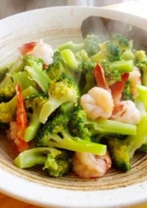 簡単☆ブロッコリーとエビの炒め物-レシピのメイン写真