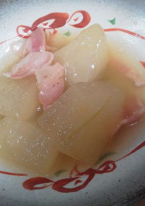 冬瓜とベーコンの煮物♪離乳食にも-レシピのメイン写真