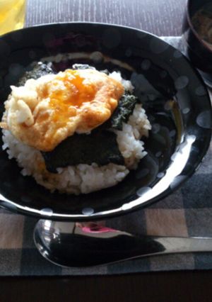 フライドエッグ丼★揚げ卵-レシピのメイン写真