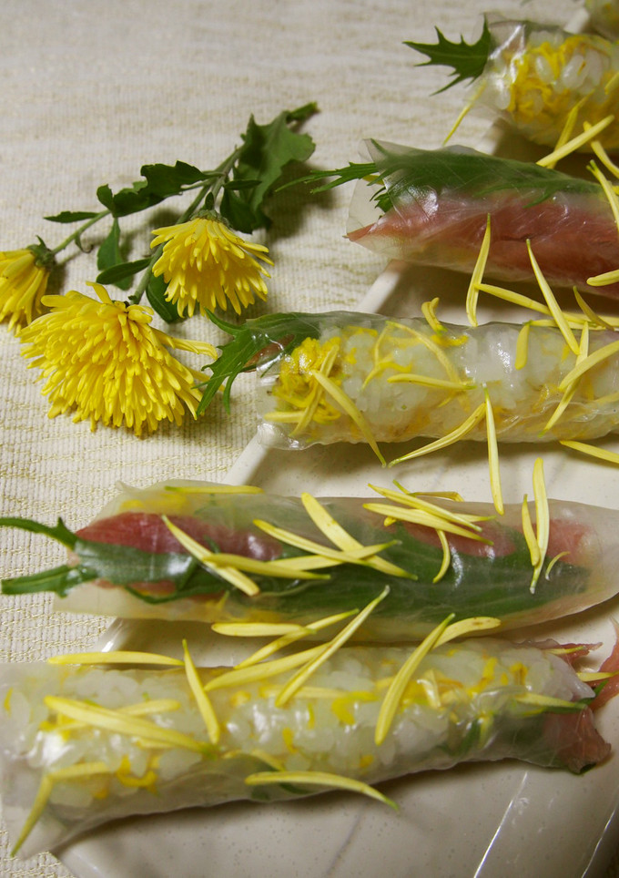 菊の花で♪ちょこっとお寿司-レシピのメイン写真