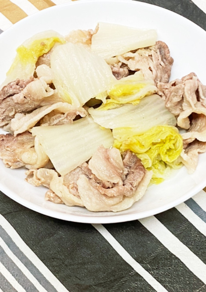簡単節約♪白菜と豚肉のコンソメ煮-レシピのメイン写真