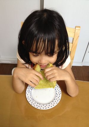 ホームベーカリーで作る青汁食パン-レシピのメイン写真