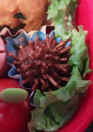 お弁当に♪ミートボールでいがぐり！-レシピのメイン写真