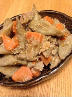 根菜と豚のごま味噌煮-レシピのメイン写真