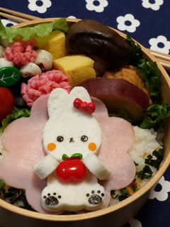 はんぺんで可愛いうさぎさん弁当-レシピのメイン写真