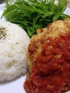 鶏胸肉のピカタ~トマトソース添え~-レシピのメイン写真