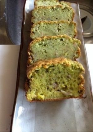 秋の香り。舞茸と小松菜のケークサレ-レシピのメイン写真