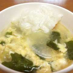 รูปของ 簡単！おいしい！おこげ風中華スープ
