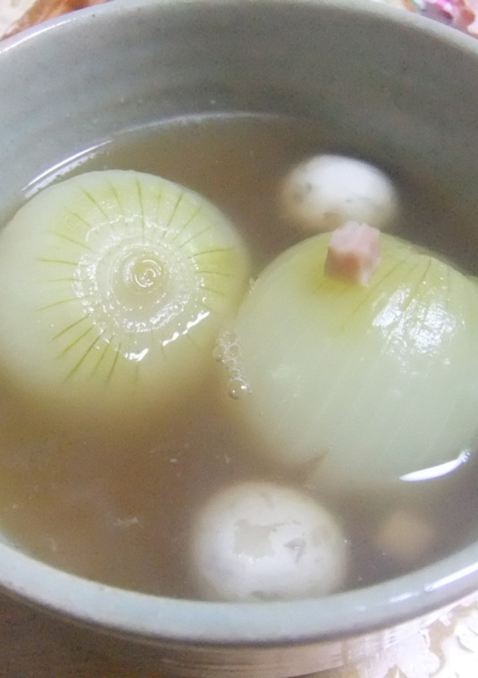 玉ねぎ丸ごとスープ-レシピのメイン写真