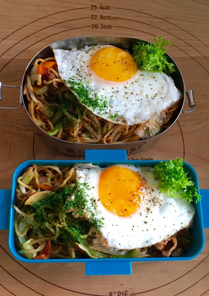 焼きそば弁当♬目玉焼きのっけ-レシピのメイン写真