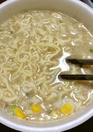 超簡単カップラーメンで博多ラーメンの気分-レシピのメイン写真