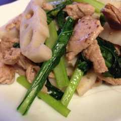 รูปของ 豚肉と野菜の塩炒め