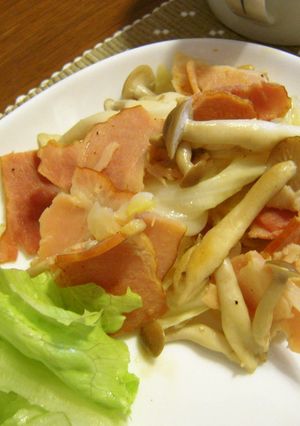 キャベツとしめじのベーコン炒め-レシピのメイン写真