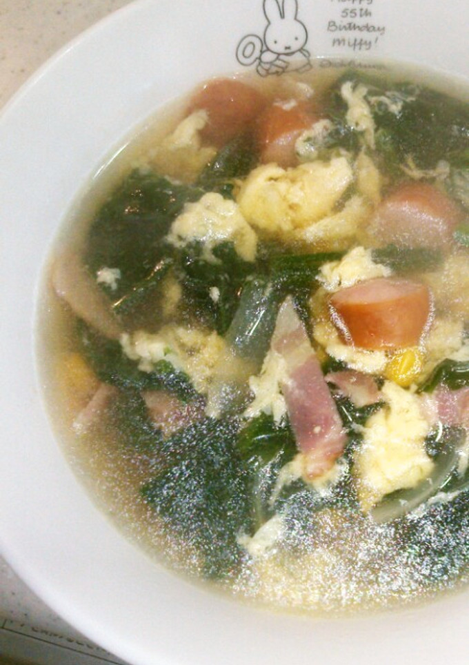 給食★ふわふわ卵とウインナーのスープ-レシピのメイン写真