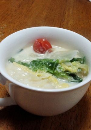 とろりん☆洋風お雑煮の豆乳もち♪-レシピのメイン写真