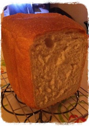 フランスHBで日本のふわふわ食パン-レシピのメイン写真