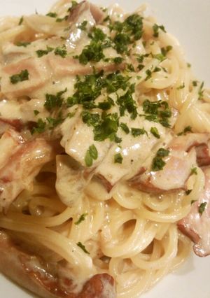ポルチーニとベーコンの簡単クリームパスタ-レシピのメイン写真