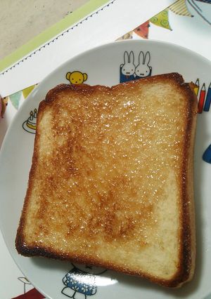 カリふわ♪バターでキャラメリゼトースト♪-レシピのメイン写真