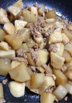 里芋と大根とひき肉の炒め煮❤️-レシピのメイン写真