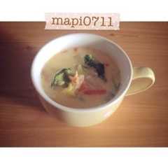 รูปของ たっぷり野菜と鮭のクラムチャウダー♥︎