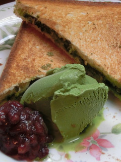 餅っちりダブル抹茶ホットサンド-レシピのメイン写真