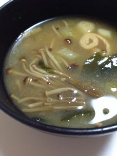 茶色のえのき茸味噌汁-レシピのメイン写真