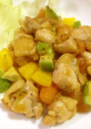 アボカドチキンカフェ丼はちみつ粒マス味♪-レシピのメイン写真