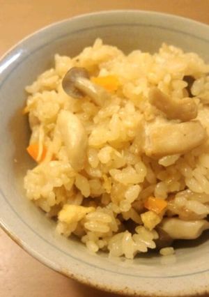 鶏とキノコの炊き込み御飯～生姜風味～-レシピのメイン写真