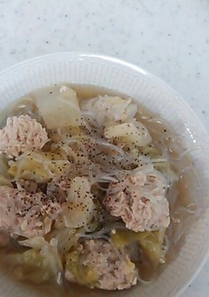 ヘルシー&節約!白菜と鶏むね団子の春雨煮-レシピのメイン写真
