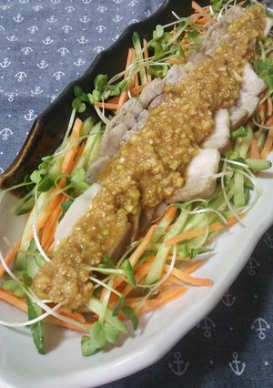 ゆで豚のニンニク味噌ダレがけ-レシピのメイン写真