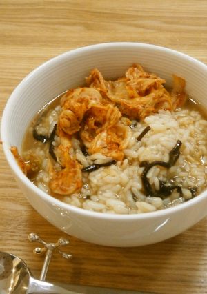 夜食グルメ★ふじっ子とキムチの雑炊-レシピのメイン写真