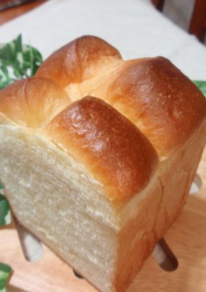 ふわふわリッチなホテル食パン♪-レシピのメイン写真